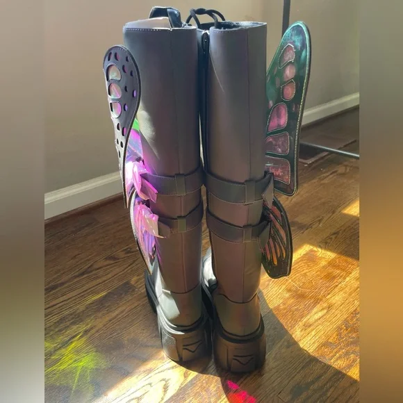 MYSTIC GARDEN REFLECTIVE BUTTERFLY BOOTS - US size 8 - Picture 6 of 10